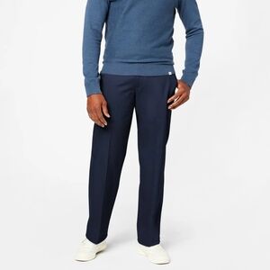 NWT Dockers Men's Signature Iron Free Khakis, Relaxed Fit with Stain Defender®